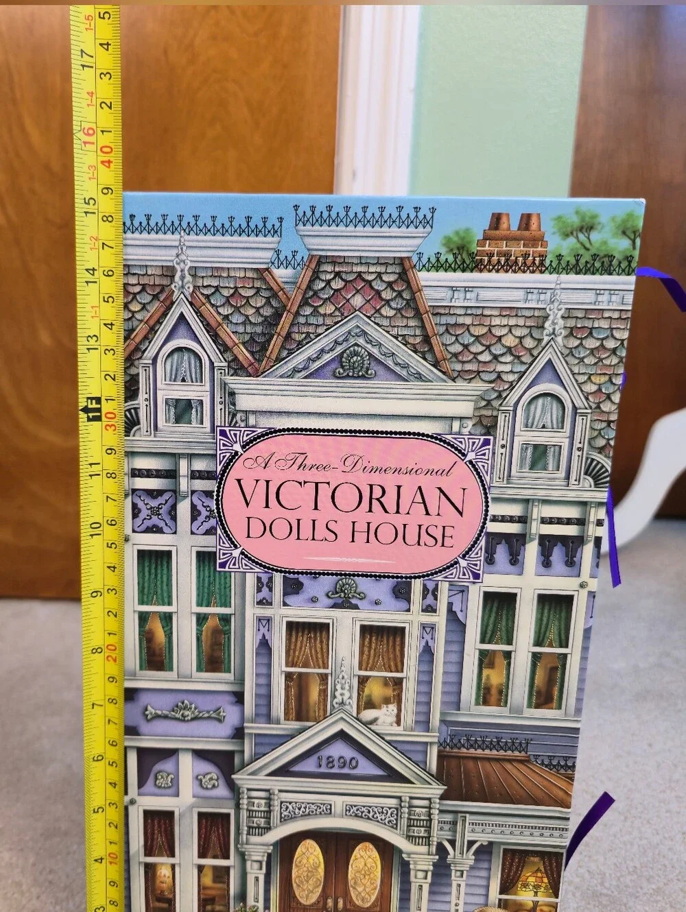 Three Dimensional Victorian Doll House Fold Out with Paper Dolls - Picture 2 of 9